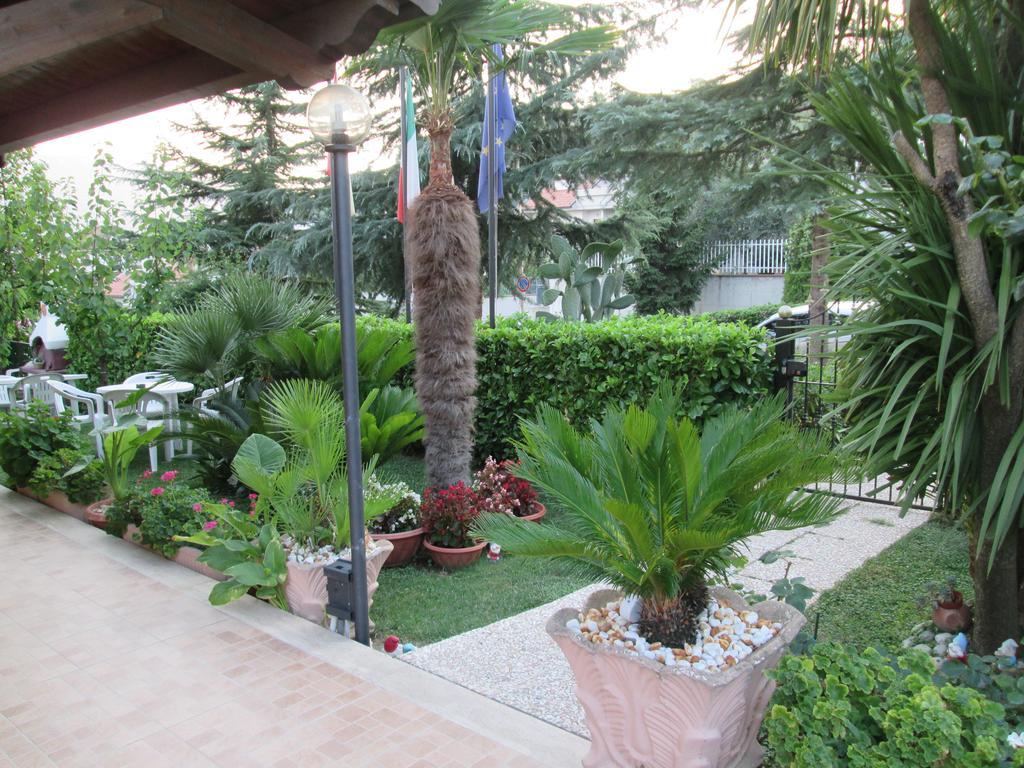 B&B Le Begonie Ascoli Piceno Esterno foto