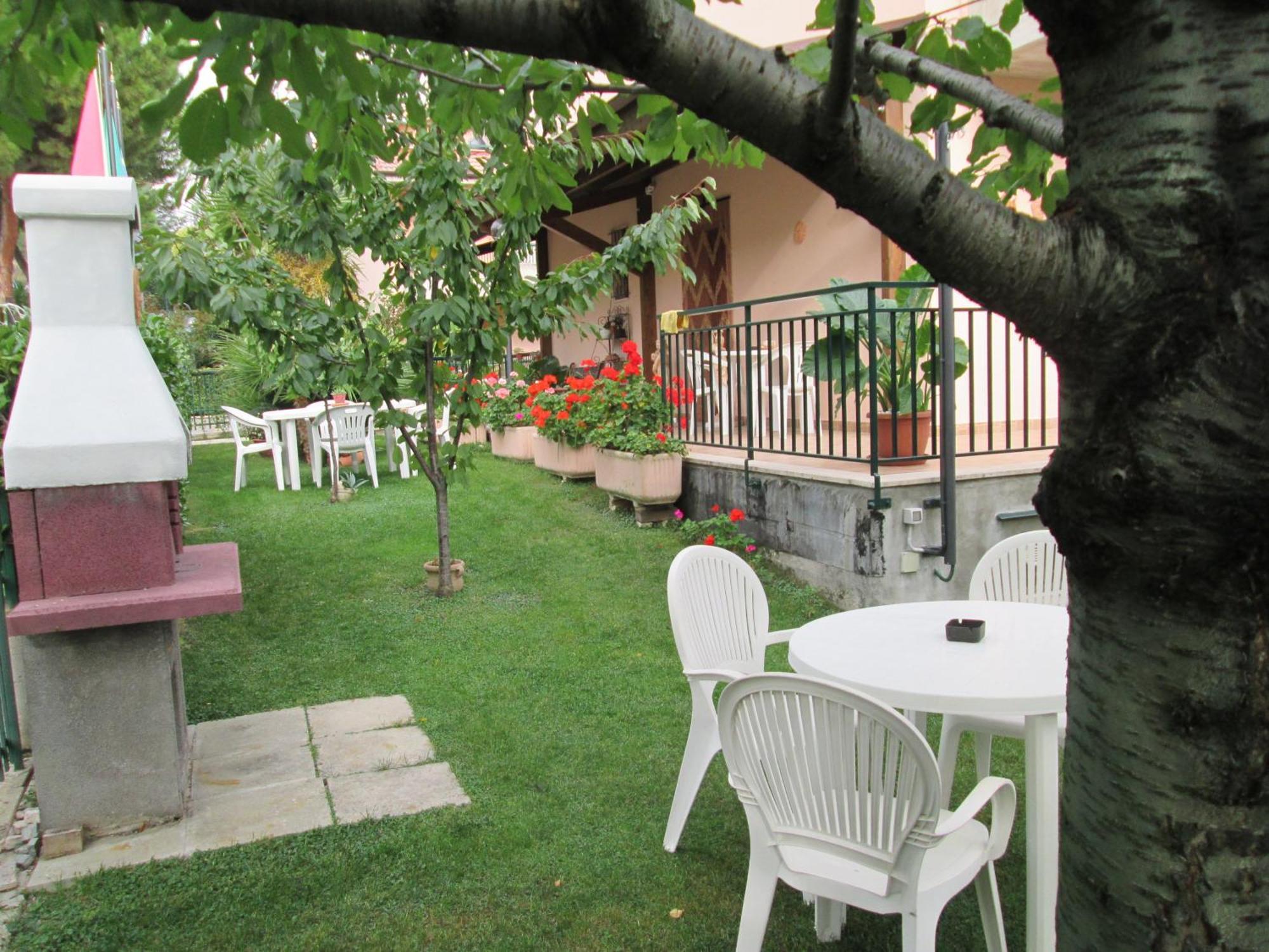B&B Le Begonie Ascoli Piceno Esterno foto